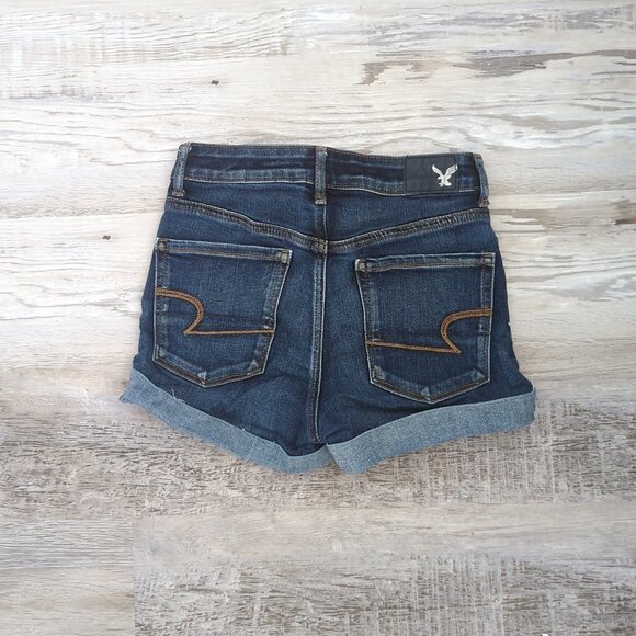 American Eagle Super Hi-Rise Shortie Jeans Shorts - Picture 4 of 5